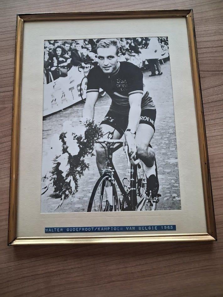 Fotokader van Walter Godefroot als kampioen van België., Verzamelen, 1960 tot 1980, Foto, Ophalen of Verzenden, Zo goed als nieuw