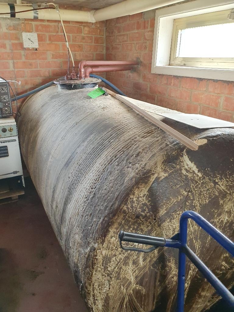 Oude mazouttank, Doe-het-zelf en Bouw, Verwarming en Radiatoren, Ophalen, Gebruikt, Overige typen