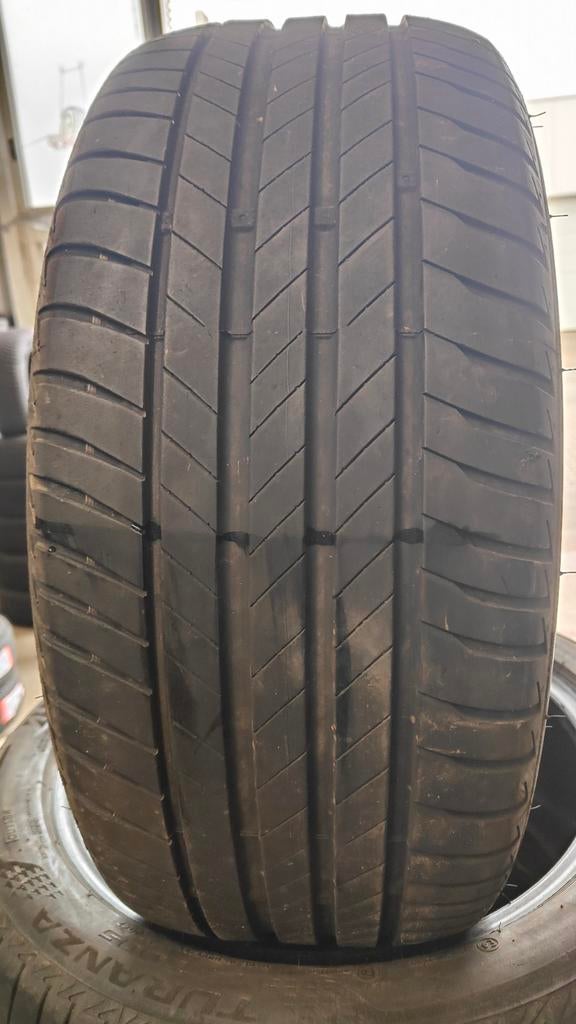 225/45r17 Bridgestone 45€ chacun avec montage et équilibrage, Enlèvement