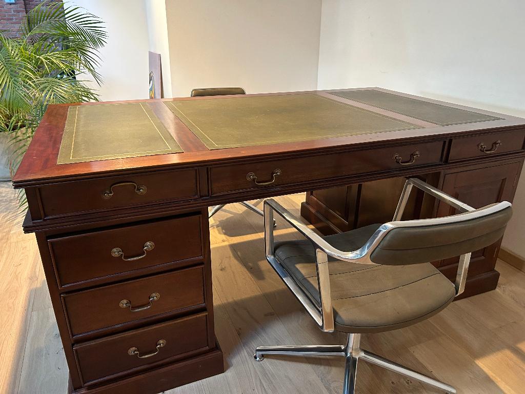 Notaris bureau, Ophalen, Gebruikt, Hout, Secretaire