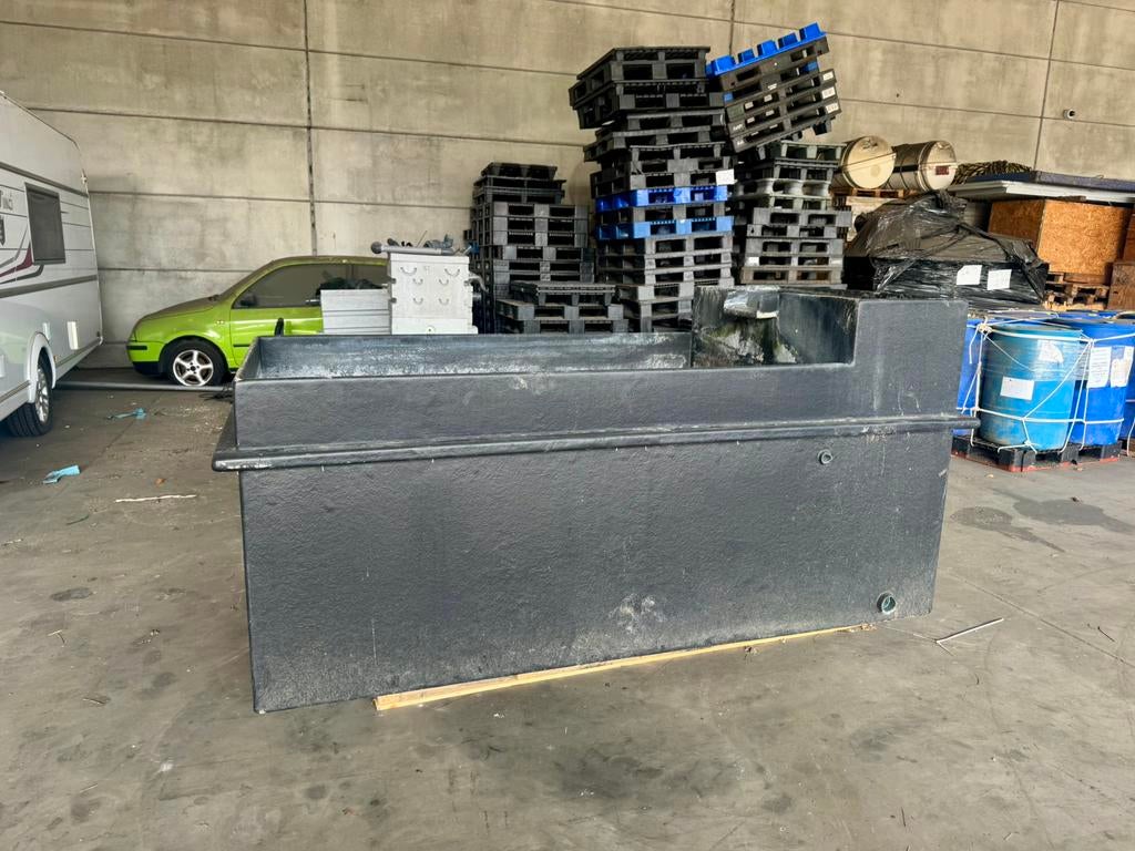 Koi vijverbak 3000 liter - Ideaal als quarantinebak, Ophalen, Zo goed als nieuw, Vijverbak