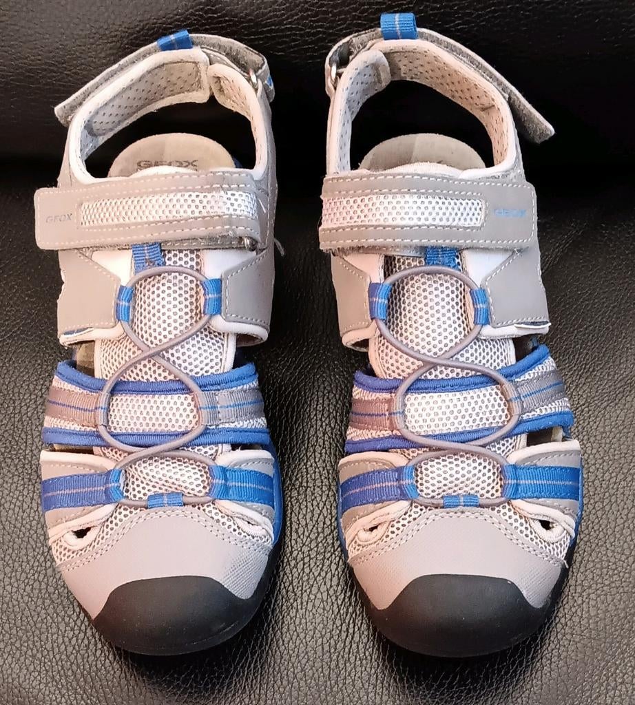 Sandales- chaussures  Geox garçon  Pointure 36, Enfants & Bébés, Garçon, Enlèvement, Utilisé, Autres types