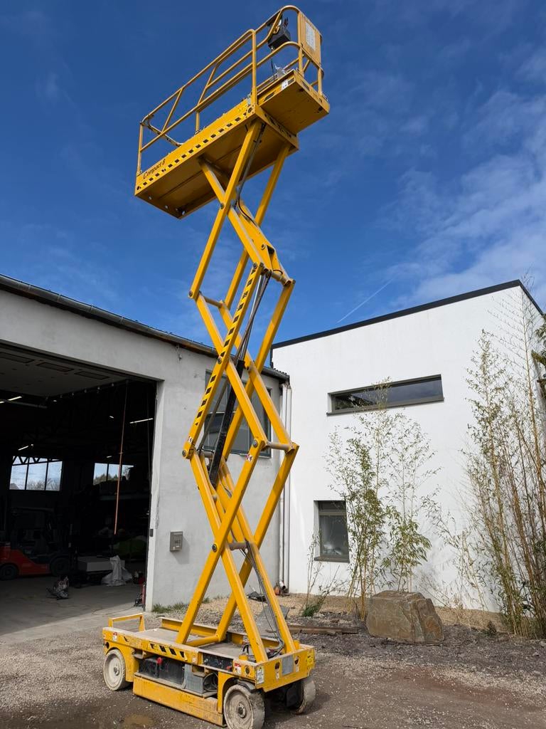 Nacelle Haulotte Compact 8. 199 heures !!, Articles professionnels, Machines & Construction | Ascenseurs, Échafaudages & Échelles