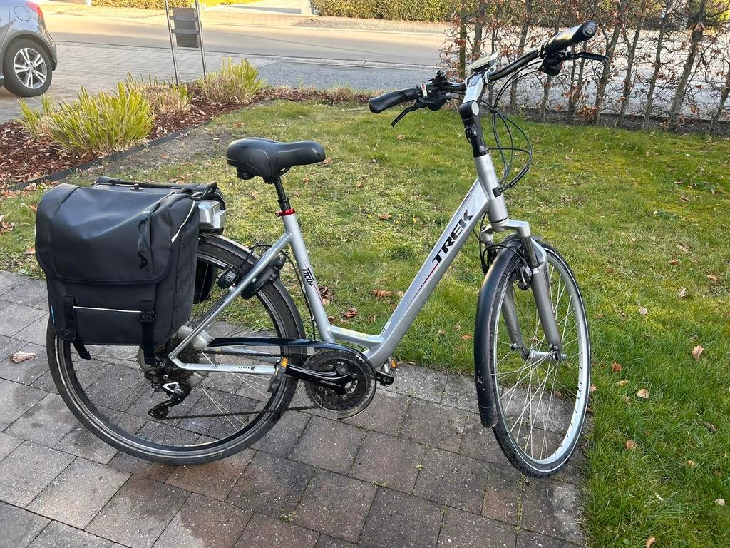 Trek T700+ elektrische fiets 60km | tassen+ slot, Fietsen en Brommers, Gebruikt, 51 tot 55 cm, 50 km per accu of meer, Ophalen
