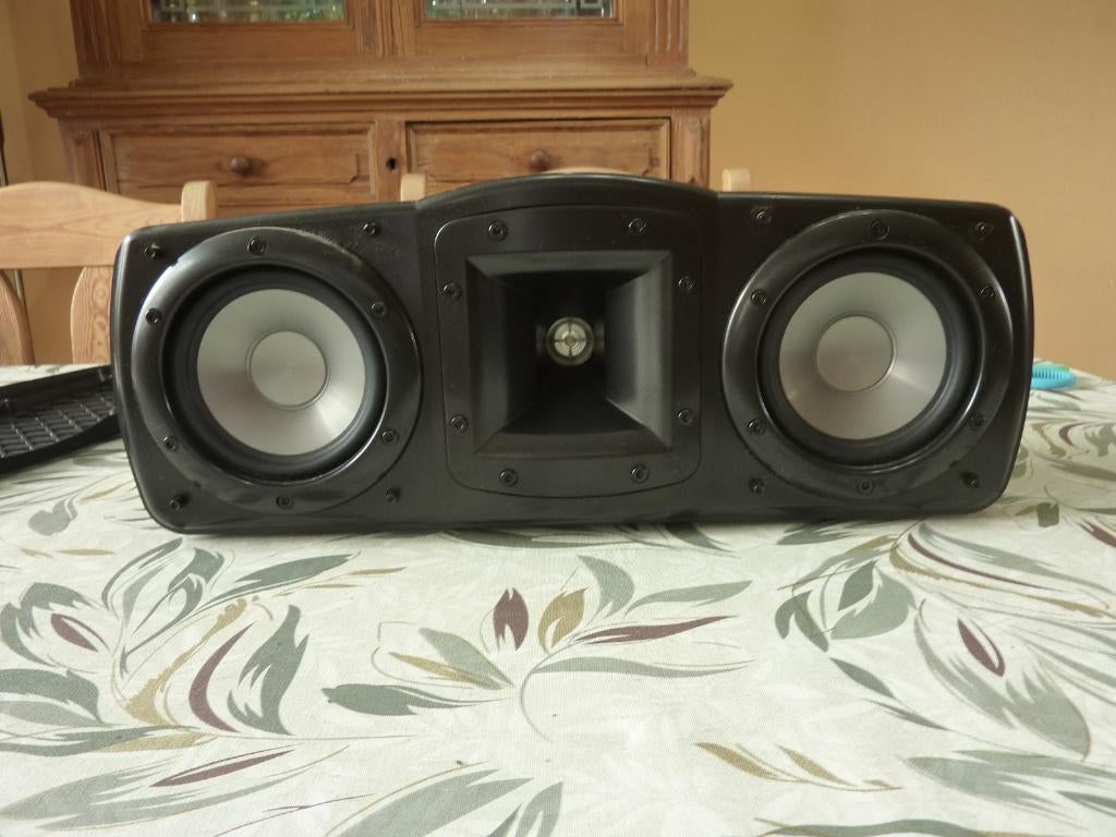 KLIPSCH SYNERGY C10, Enlèvement, Comme neuf, 60 à 120 watts, Haut-parleur central