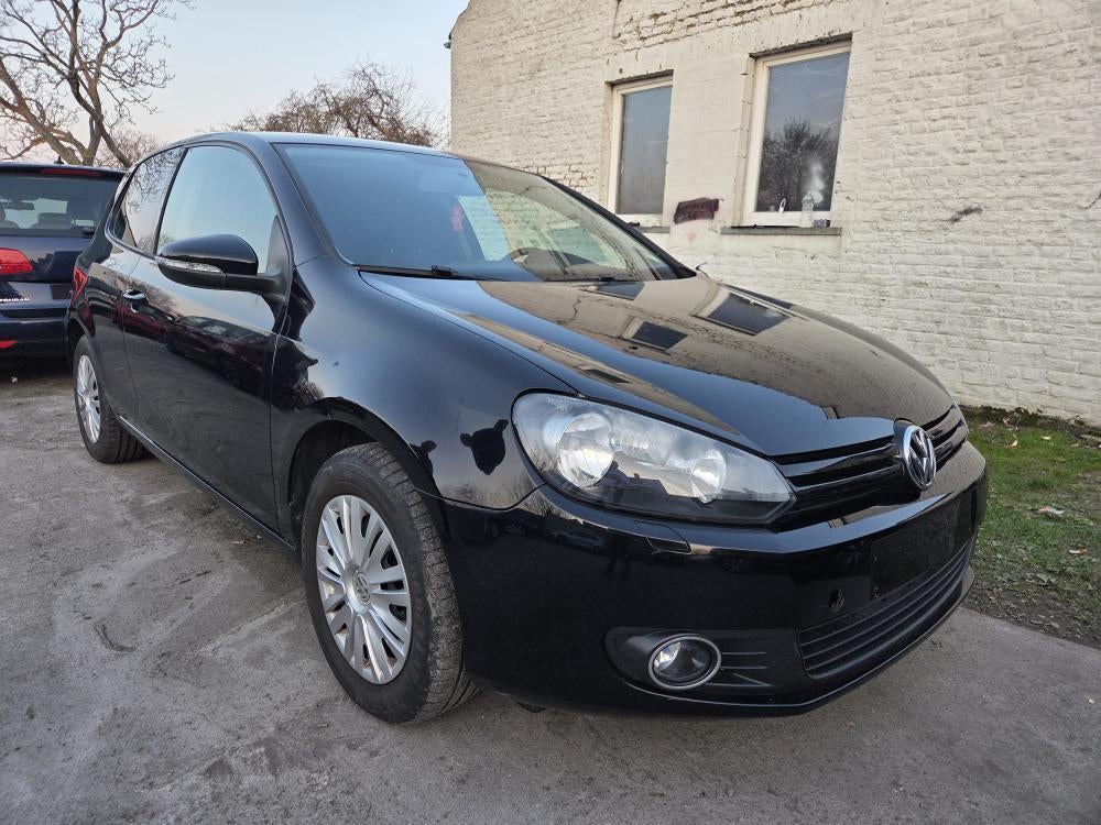 Vw golf 6 1.2i essence ️ model 2011 1pro 150km carnet, Autos, Euro 5, Achat, Entretenue par le concessionnaire, Capteur de lumière