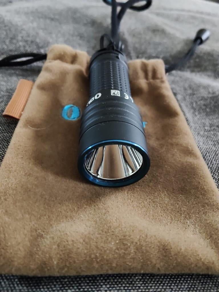 Olight Baton, Caravans en Kamperen, Ophalen of Verzenden