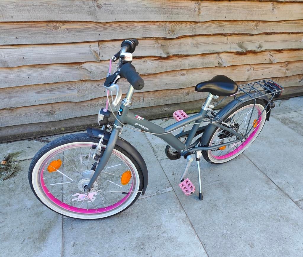 meisjesfiets 20 inch (6-8 jaar), Fietsen en Brommers, Ophalen, B-twin, Versnellingen, Zo goed als nieuw