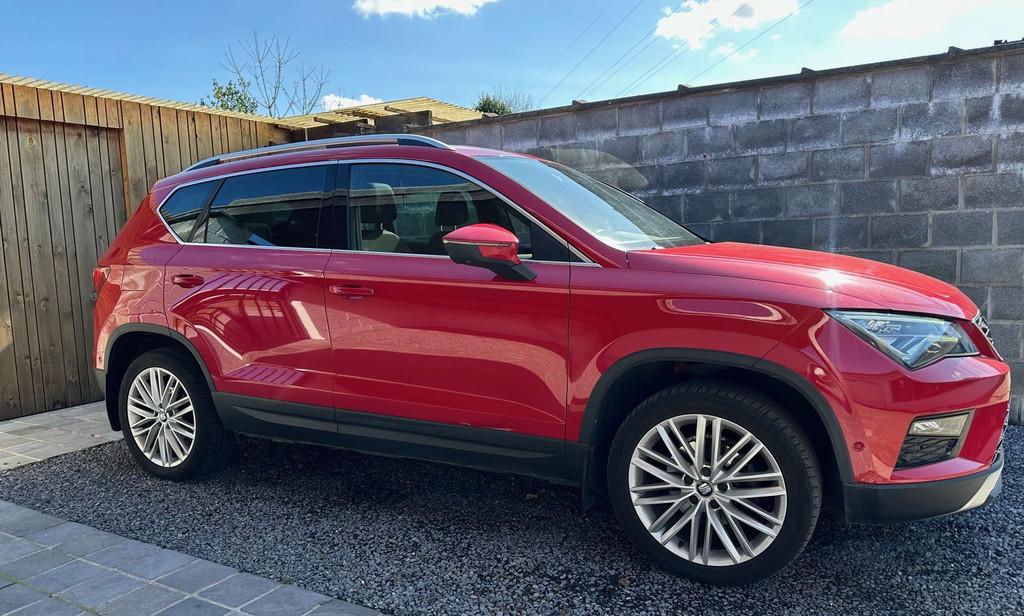 Seat Ateca 1.5 TSI Xcellence Pano Keyless Led Navi Camera, Auto's, Seat, Voorwielaandrijving, 149 pk, 4 cilinders, https://public.car-pass.be/vhr/e0d9f999-ce65-4985-89b5-74022f3ebf87