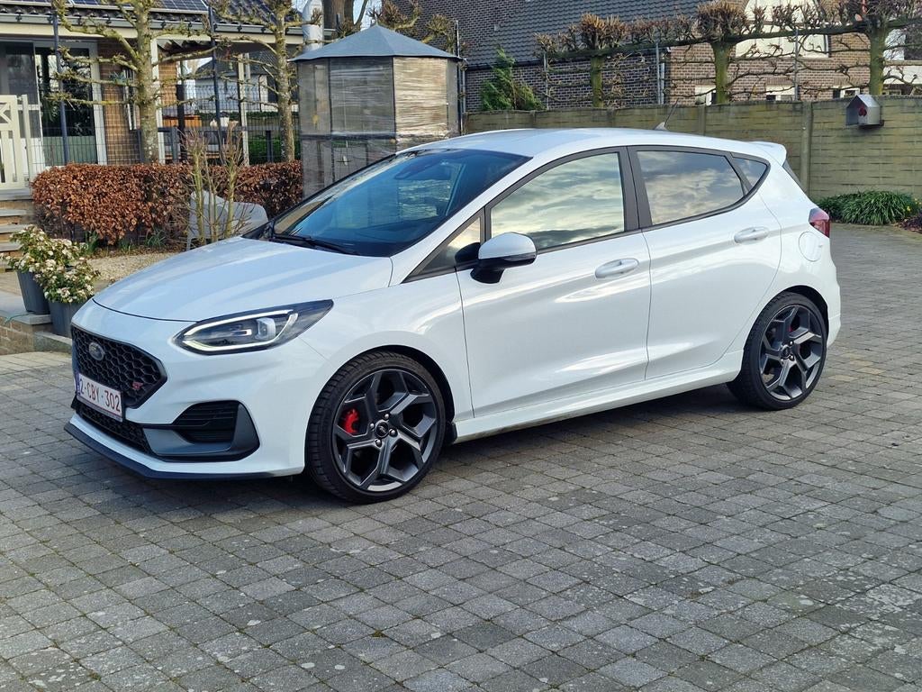 Ford Fiesta St met verlengde garantie tot 2029. Alles op aan, Auto's, Voorwielaandrijving, Parkeersensor, Wit, 146 kW