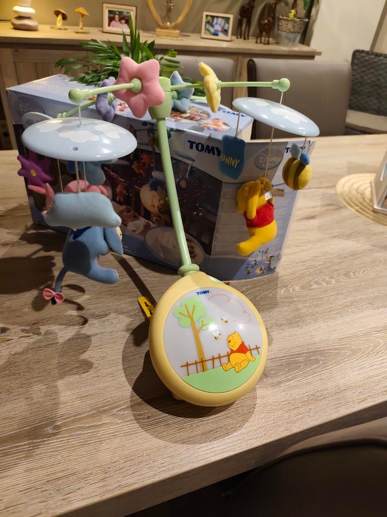 Mobile pour bébé son et lumière, Enfants & Bébés, Enlèvement, Mobile