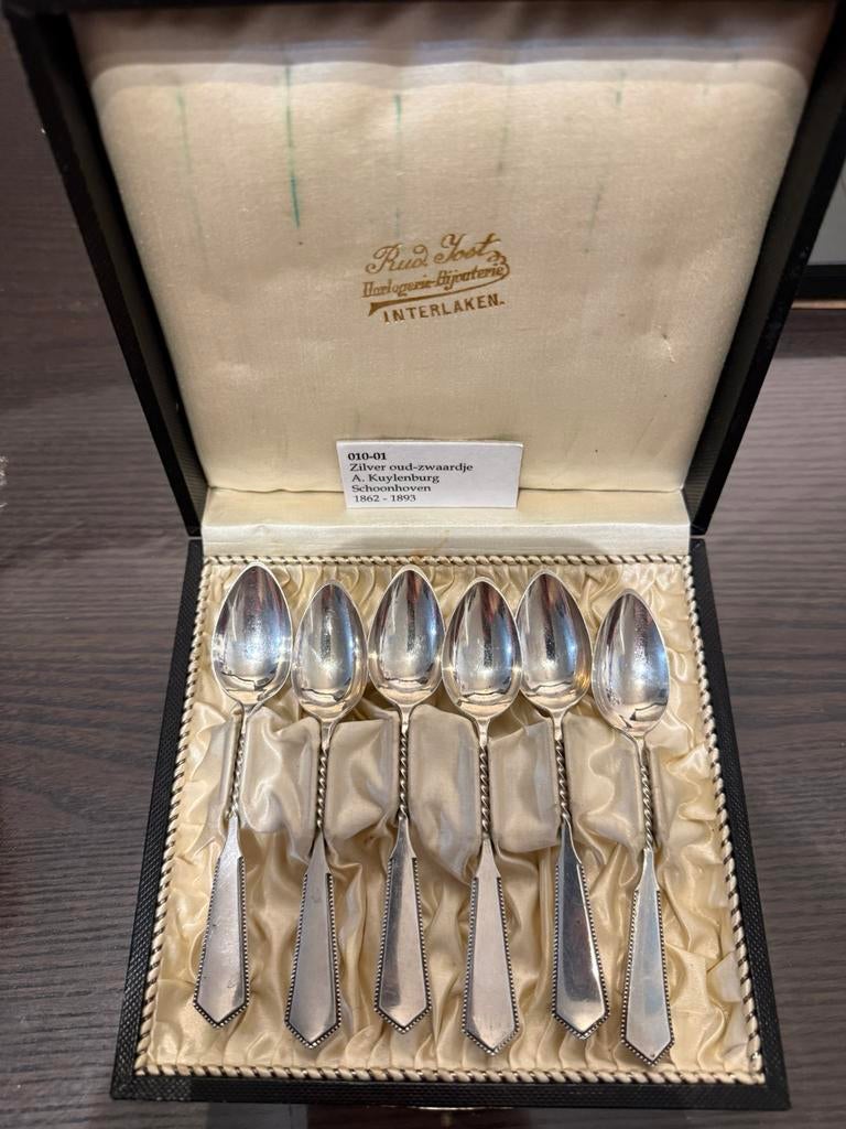 Argent ancien d’antiquité, Enlèvement ou Envoi