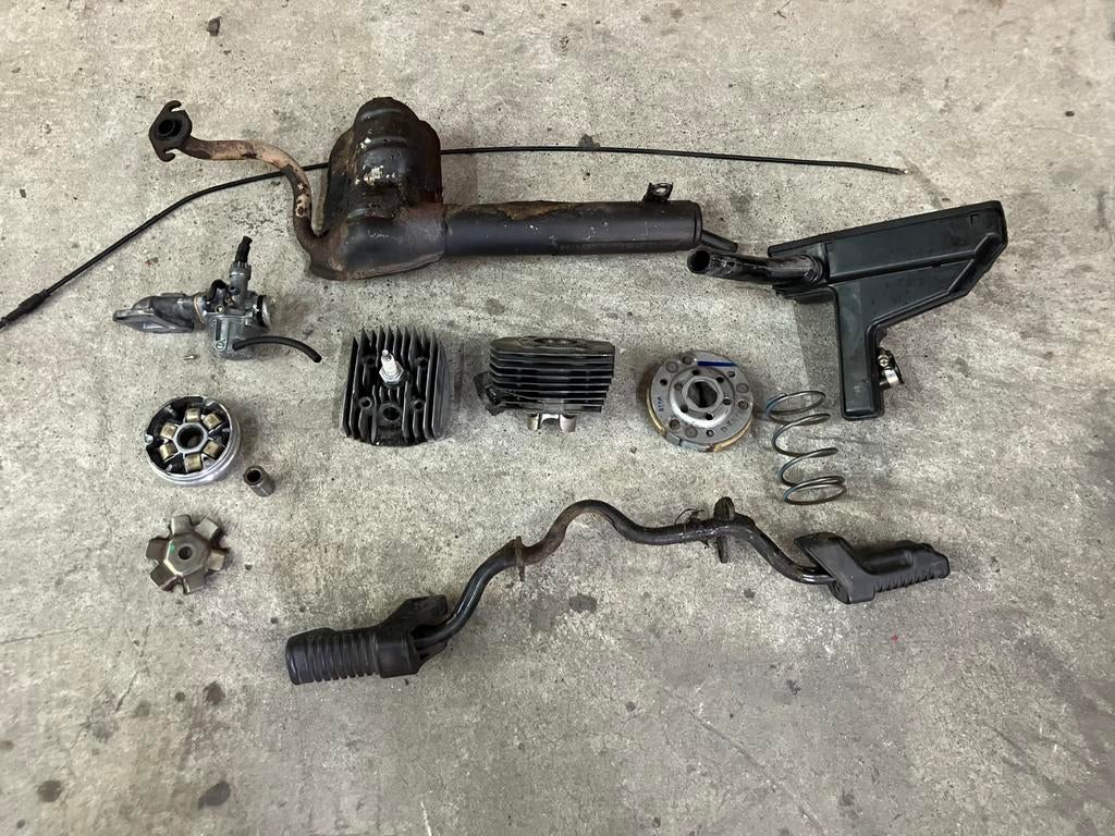 Peugeot Fox, Fietsen en Brommers, Ophalen