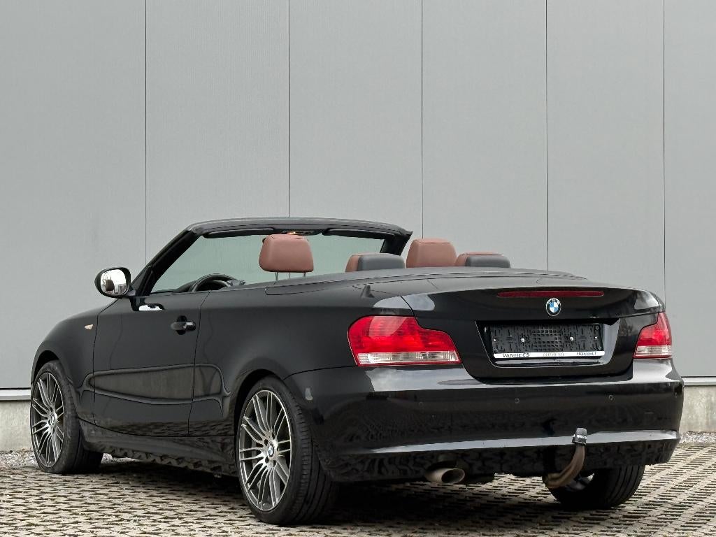 Bmw 118d Convertible Cruise Digi Climatisation Cuir Euro5, Autos, BMW, Euro 5, Achat, 129 g/km, Entreprise