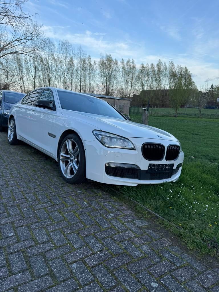 BMW 740i actieve hybride, Auto's, BMW, Automaat, Achterwielaandrijving, Leder, Bedrijf