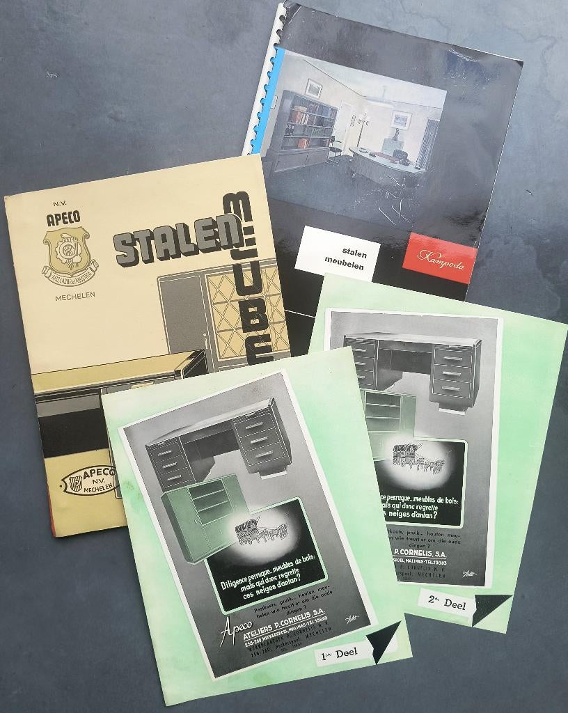 Lot oude folders stalen meubelen, Boeken, Catalogussen en Folders, Ophalen of Verzenden, Gelezen, Folder
