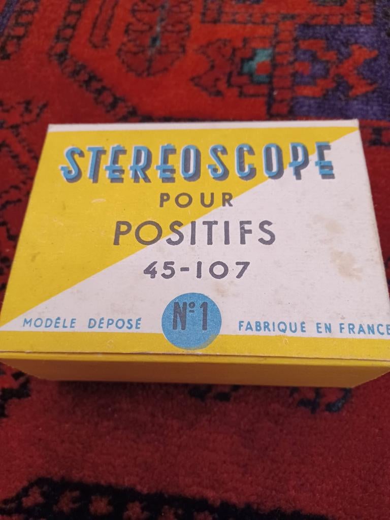 Stereoscope met  stereofilms, Ophalen