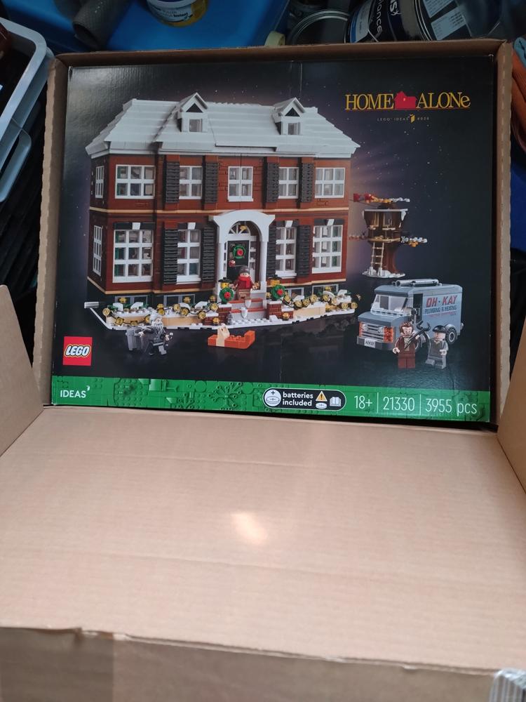 LEGO Home Alone 21330 + kit lighting, Neuf, Enlèvement ou Envoi, Lego, Ensemble complet