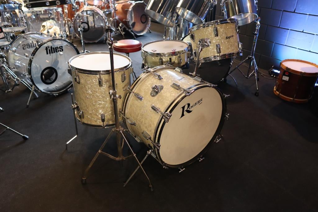 Rogers Swingtime Kit (60s) White Marine Pearl, Musique & Instruments, Batteries & Percussions, Enlèvement, Autres marques