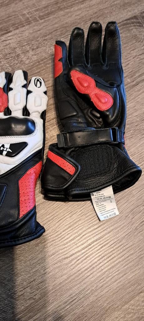 Motorhandschoenen leder Richa Nieuwe!, Motoren, Ophalen