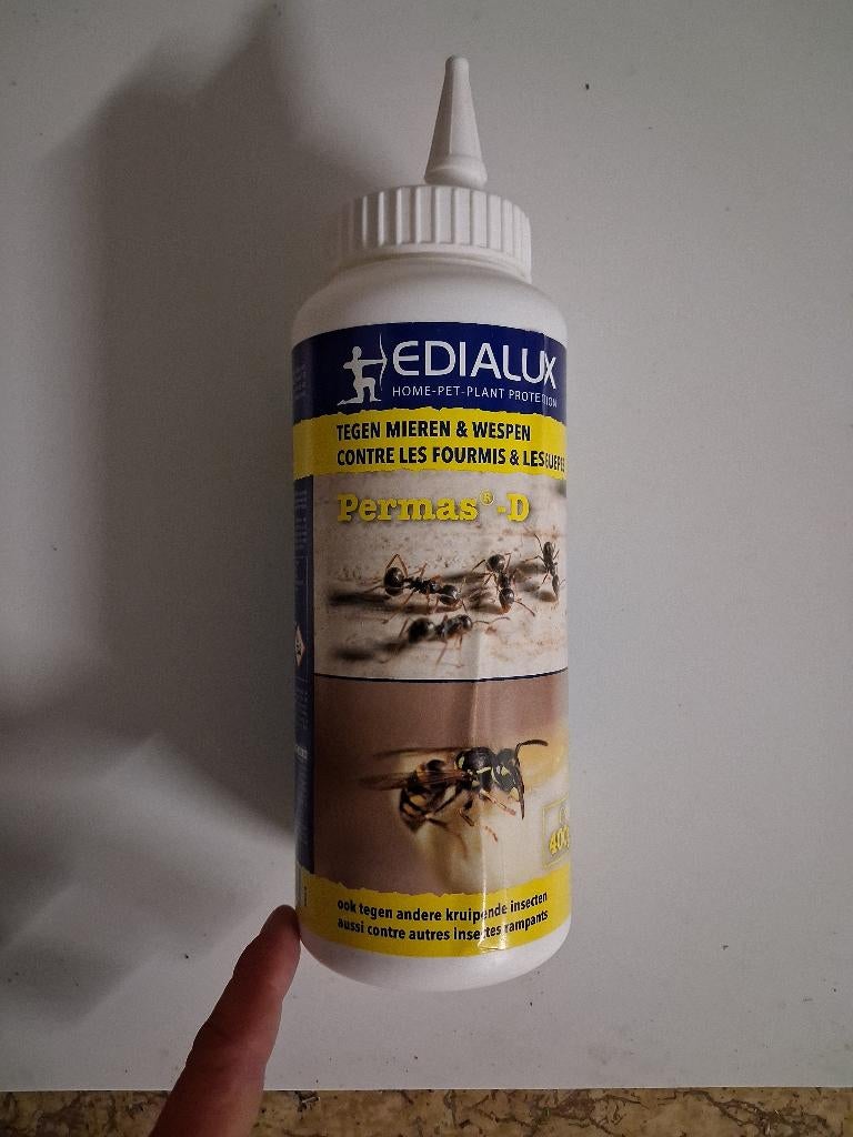 Permas D - Wespen/ mierenpoeder, Tuin en Terras, Bestrijdingsmiddelen, Ophalen