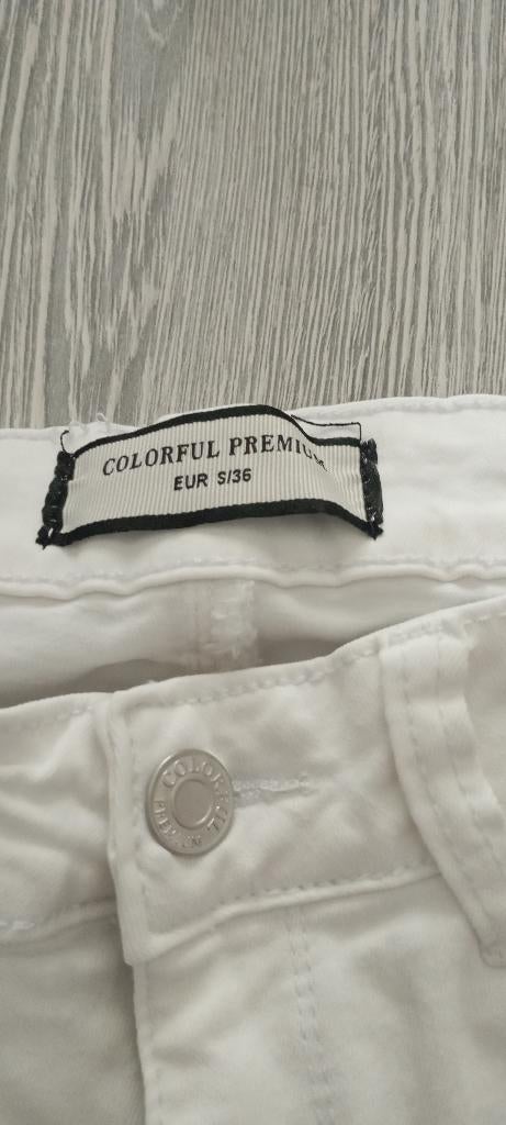 2 pantalons jeans pour femme., Vêtements | Femmes, Enlèvement ou Envoi, Comme neuf