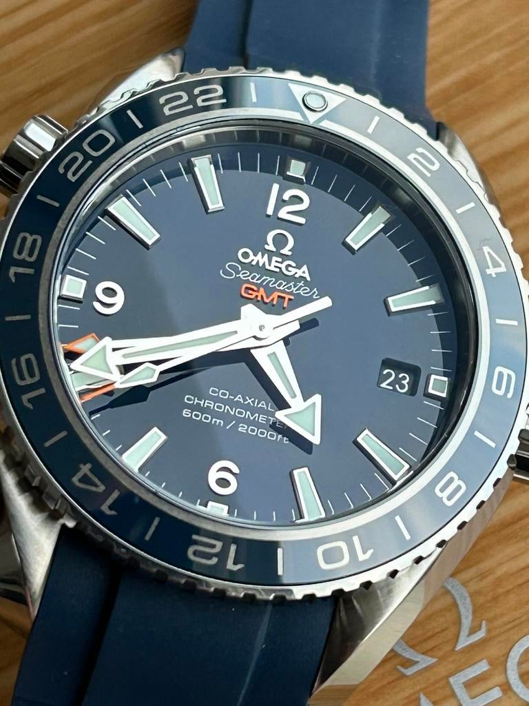 Omega Seamaster Planet Ocean GMT Titanum, Montre-bracelet, Enlèvement ou Envoi, Comme neuf, Synthétique