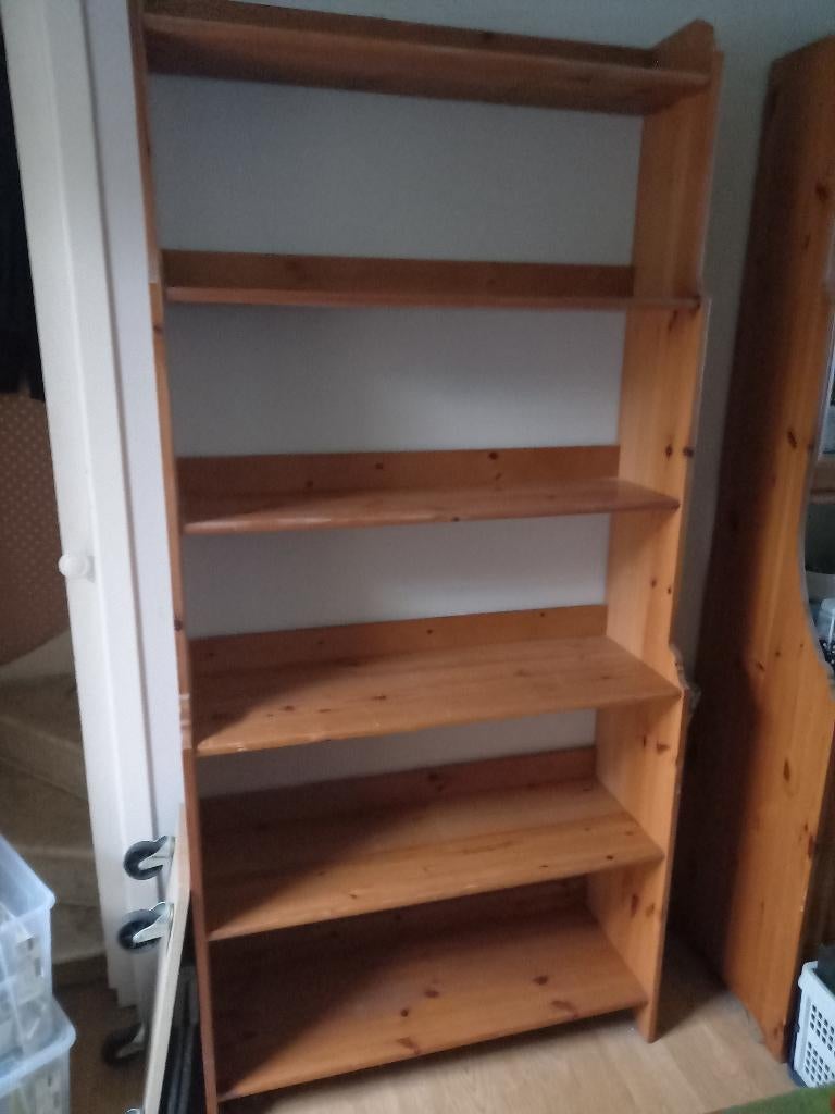 Houten boekenkast, Huis en Inrichting, Kasten | Boekenkasten, Ophalen, Gebruikt, 50 tot 100 cm, 150 tot 200 cm
