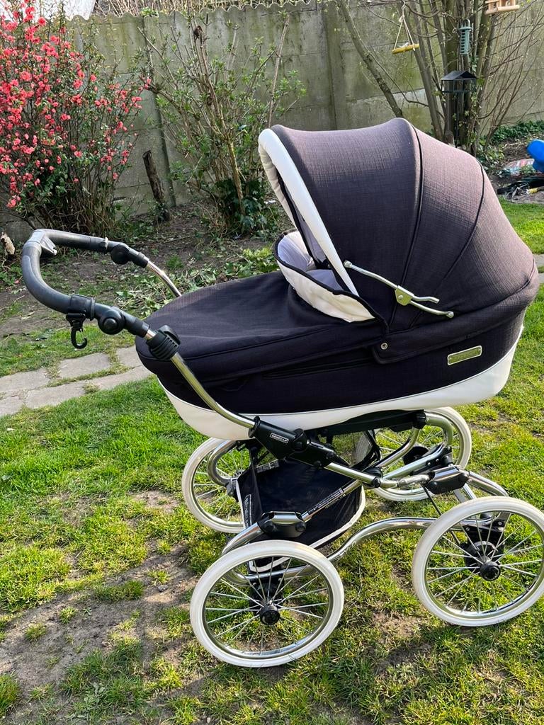 Bébécar Stylo kinderwagen, zwart-wit., Kinderen en Baby's, Ophalen, Zo goed als nieuw, Kinderwagen