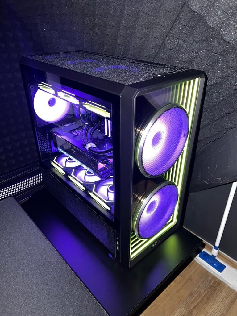 Gaming PC, Computers en Software, Desktop Pc's, Zo goed als nieuw, 3 tot 4 Ghz, SSD, 32 GB, Met videokaart, Gaming, Ophalen