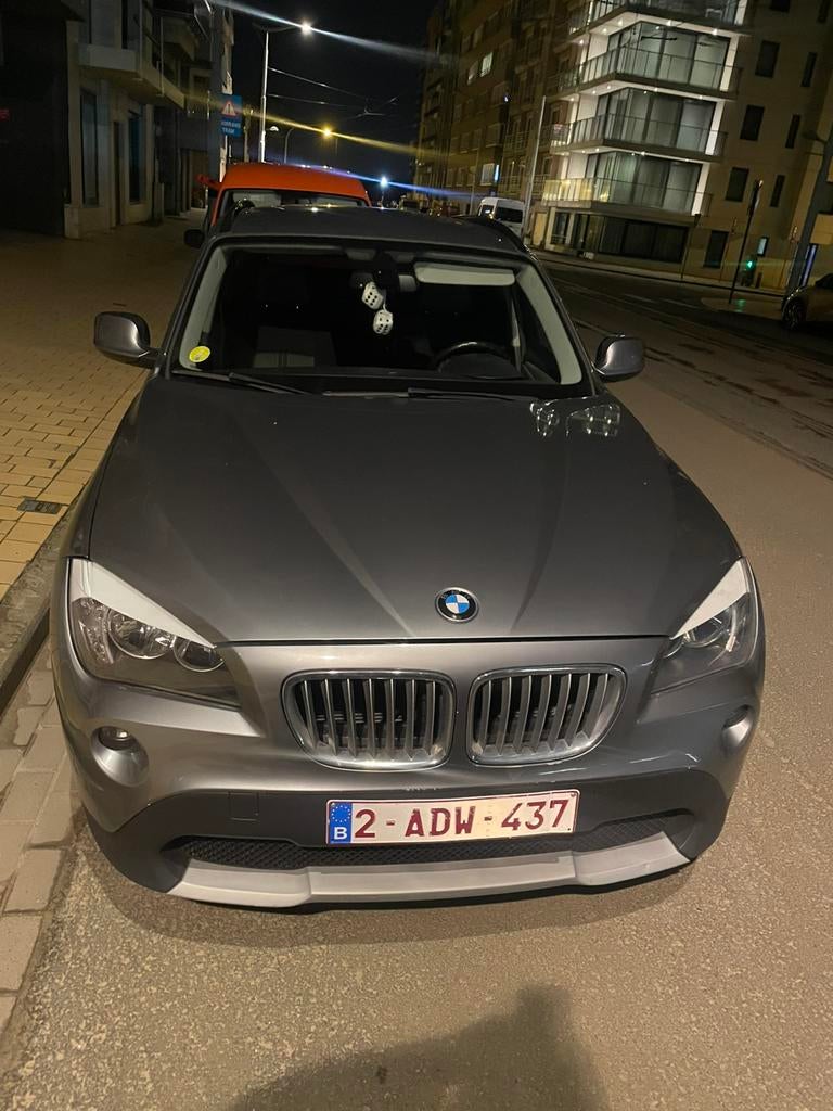 Auto te koop weg wegens nieuwe auto, Auto's, BMW, X1, Euro 5, Zwart, 5 deurs