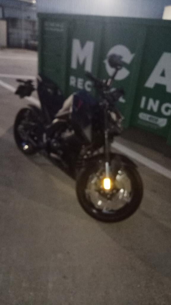 Zontes 125 (450km) encore en rodage..., Motos, Enlèvement