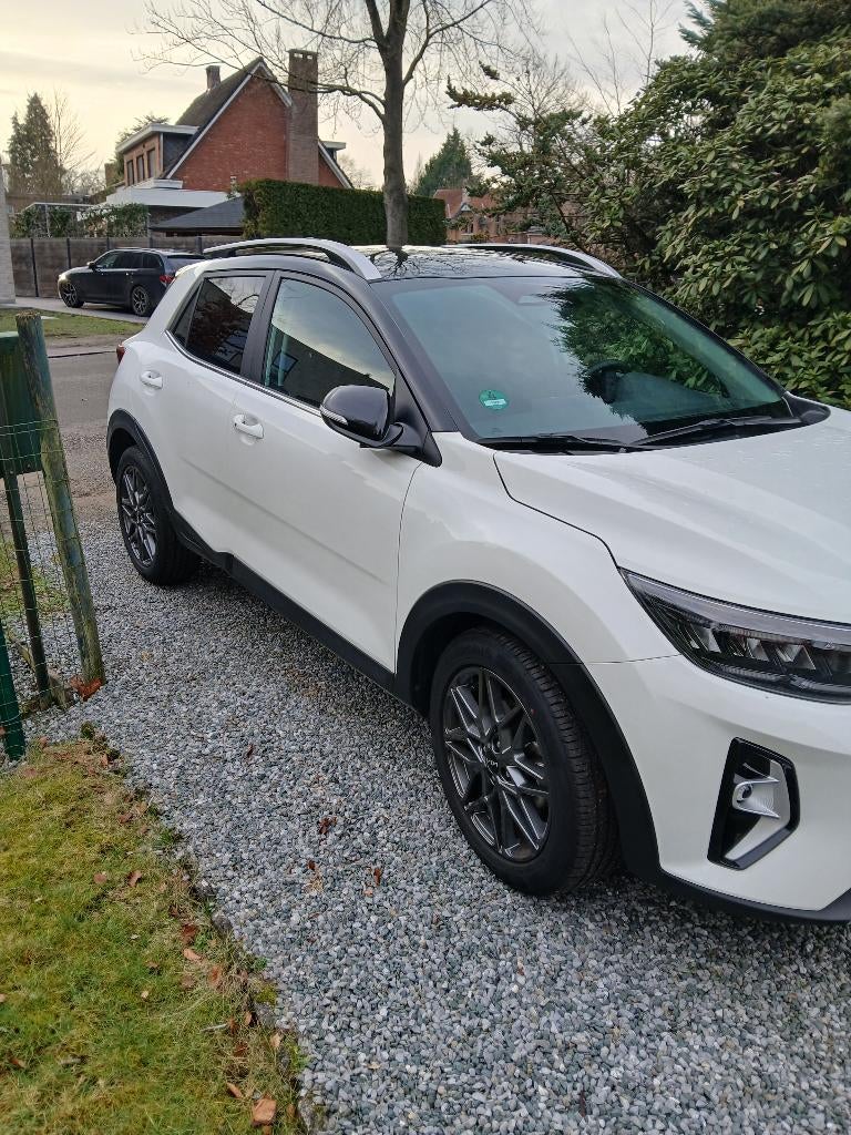 Kia Stonic  wit/zwart, Auto's, Kia, Voorwielaandrijving, Wit, 5 deurs, Particulier