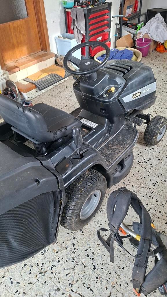 Tracteur tondeuse alpina