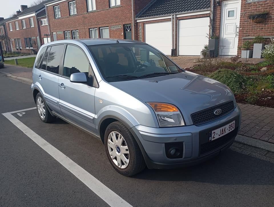 Ford Fusion 2007 Benzine 127 000 km, Voorwielaandrijving, Stof, Zwart, Blauw