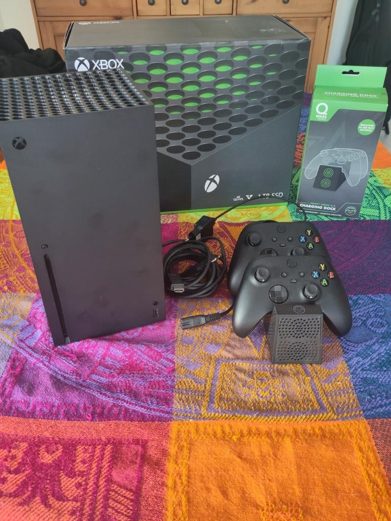 Xbox Series X + 2 oplaadbare controllers, Ophalen, Zo goed als nieuw, Xbox Series X