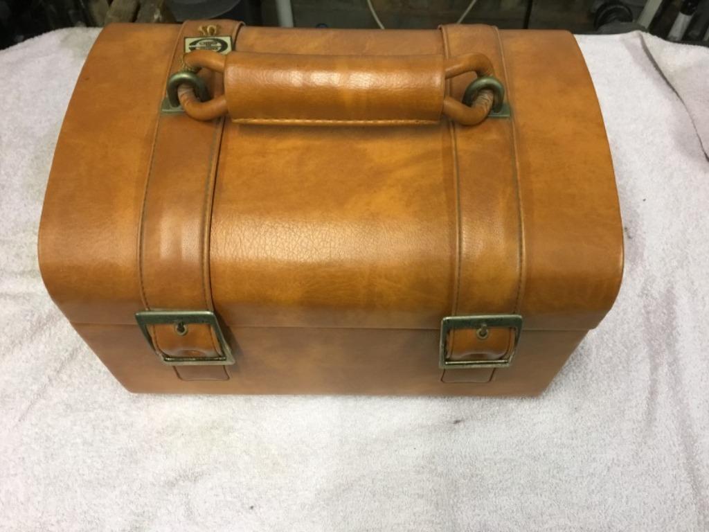 Trousse de beauté vintage, Bijoux, Sacs & Beauté, Boîtes de maquillage & Beauty case, Softcase, Enlèvement ou Envoi, Beige, Avec miroir(s)