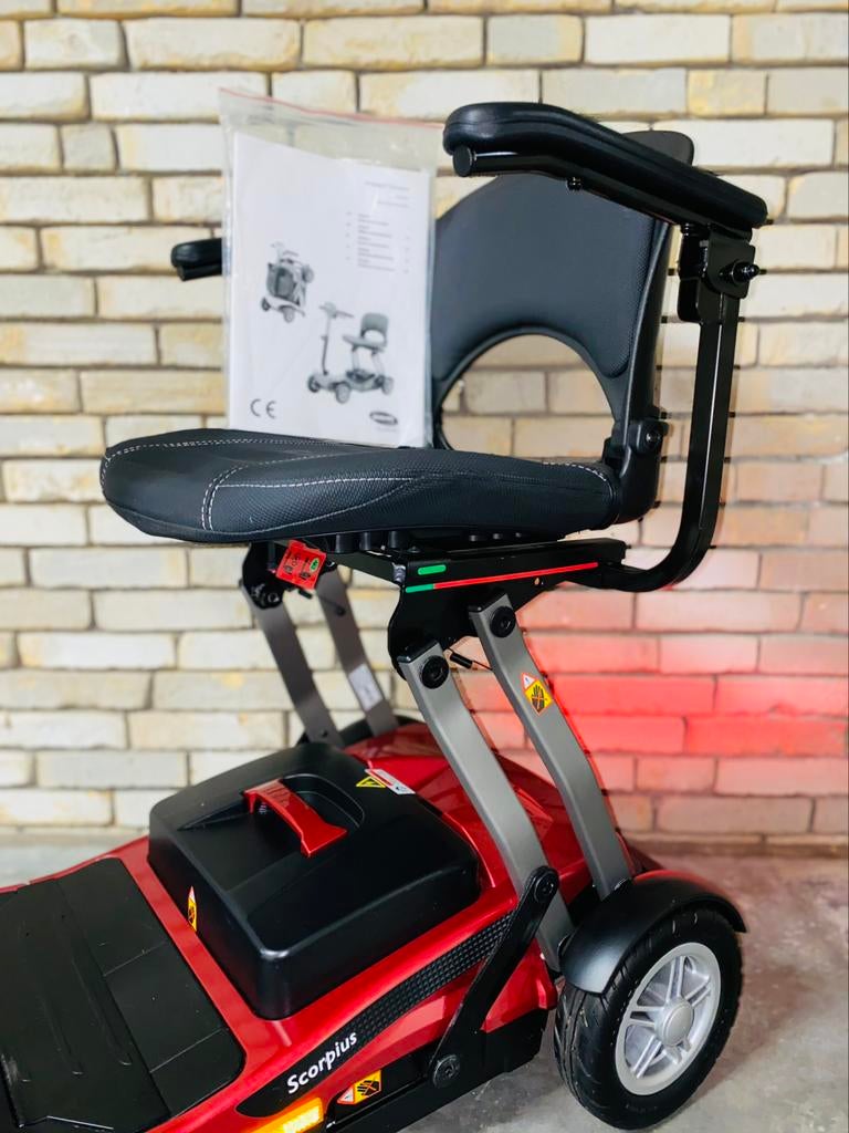 Invacare Scorpius – Scooter pliable de luxe – État neuf, Enlèvement ou Envoi, Pliant, Neuf, Fauteuil roulant électrique