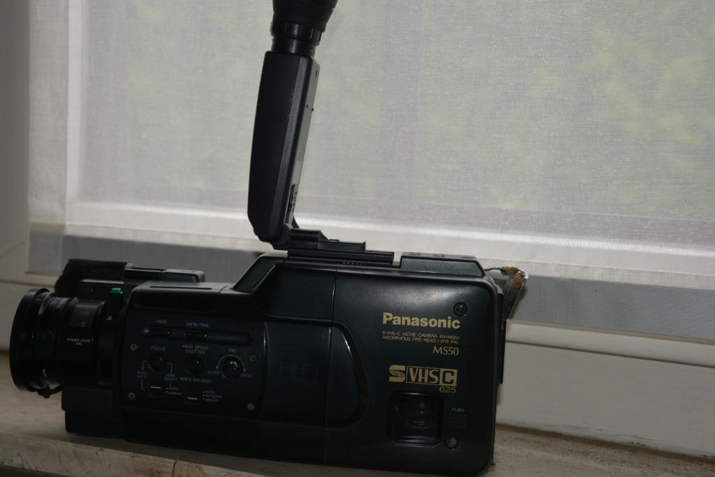 videocamera met toebehoren, Ophalen of Verzenden, VHS of SVHS, (Video)band