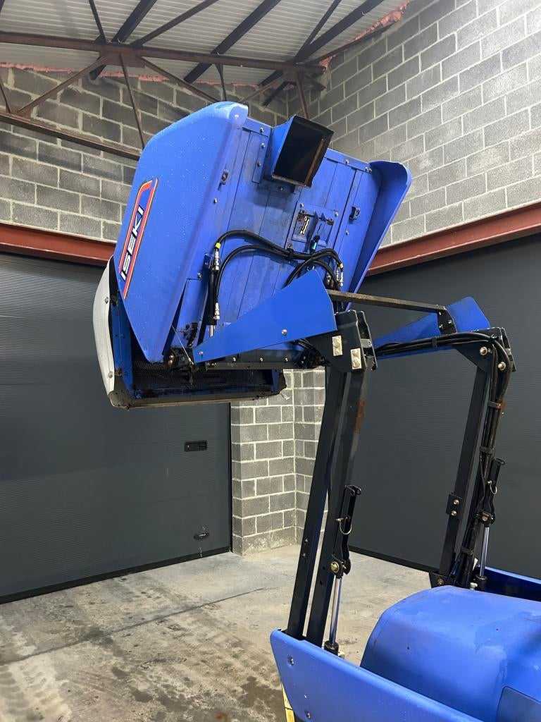 Iseki sfh240 4x4 24cv diesel bac vidange en hauteur, Enlèvement ou Envoi, Démarrage électrique, ISEKI, 120 cm ou plus