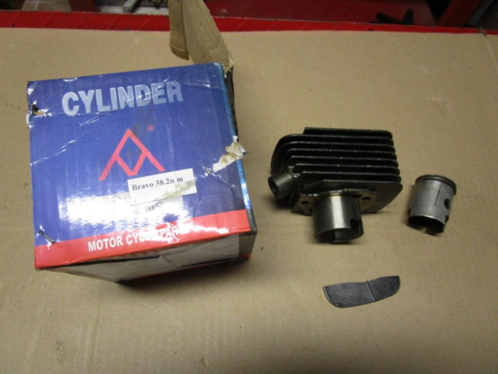 Nouveau cylindre de 49 cm3 de rechange pour Vespa Ciao, etc., Vélos & Vélomoteurs, Enlèvement ou Envoi, Neuf, Cylindre, Piaggio