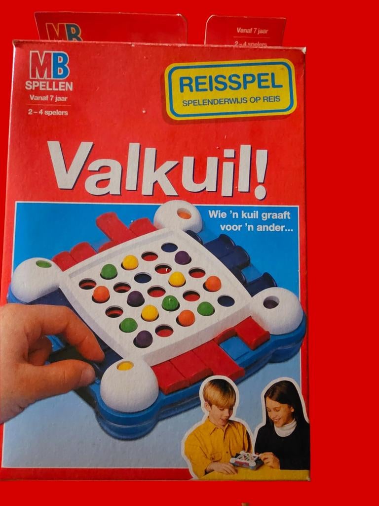 Vintage reisspelletje van MB Valkuil, Hobby en Vrije tijd, MB, Verzenden, Een of twee spelers, Zo goed als nieuw