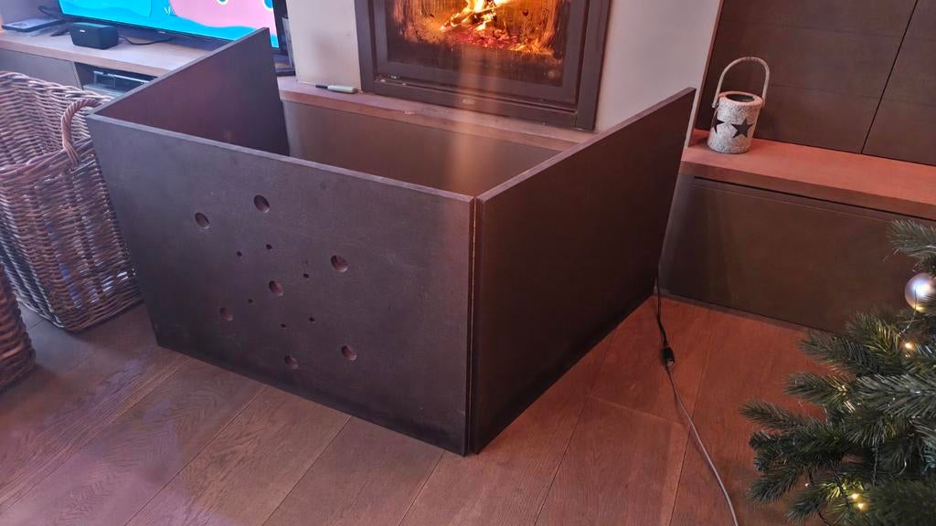 Cheminée, protection contre le feu de bois pour les tout-pet, Maison & Meubles, Accessoires pour la Maison | Coffres, Enlèvement