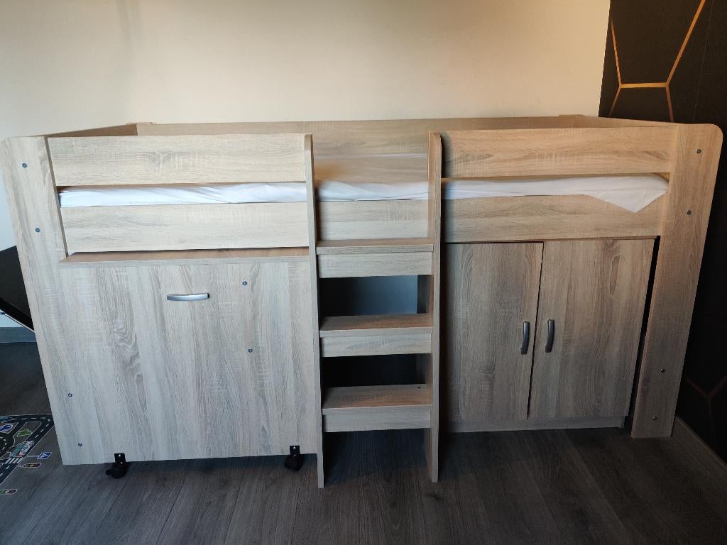 Hoogslaper kinderkamer, Ophalen, Zo goed als nieuw, Hoogslaper