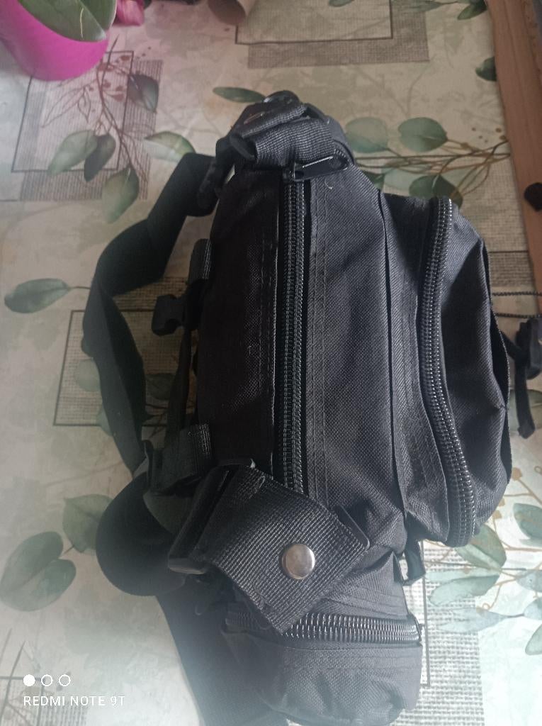 Survival set, Ophalen of Verzenden, Zo goed als nieuw