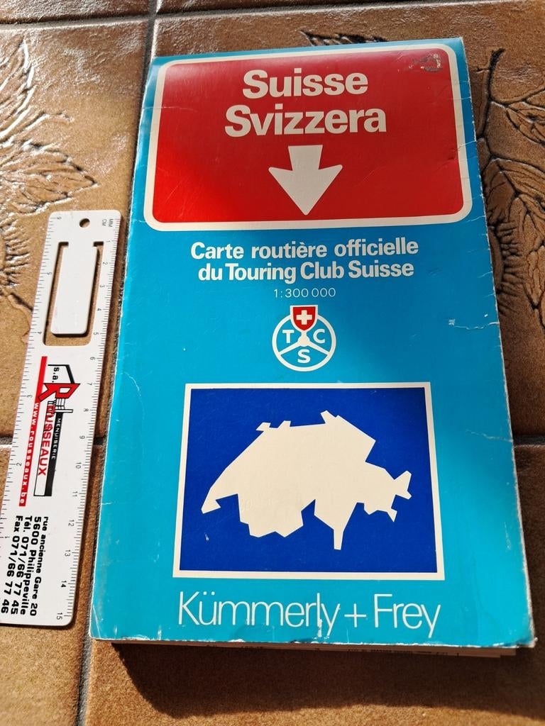 Carte routière Suisse - Touring Club Suisse, Collections, Enlèvement ou Envoi, Utilisé