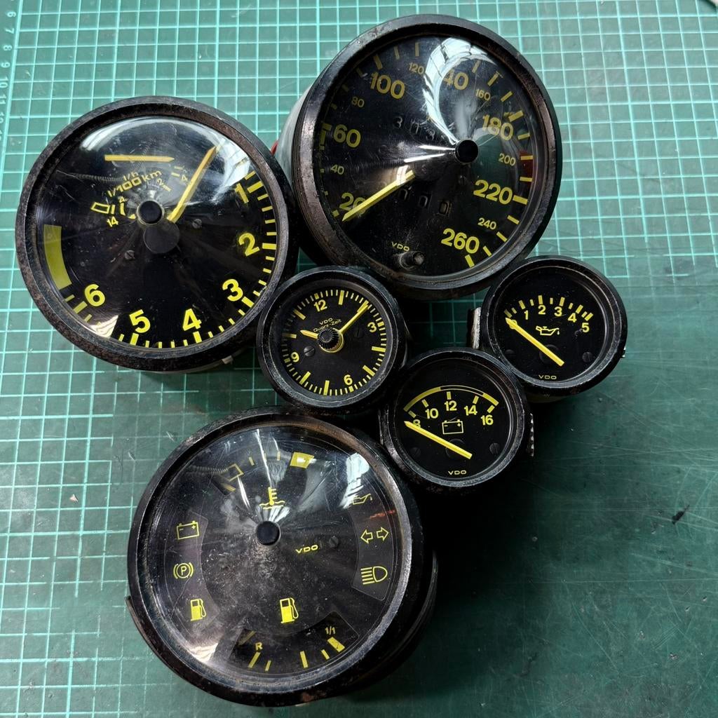 Set complet de compteurs et manos Porsche 944 phase 1, Autos : Pièces & Accessoires, Petit matériel, Porsche, Utilisé, Enlèvement ou Envoi