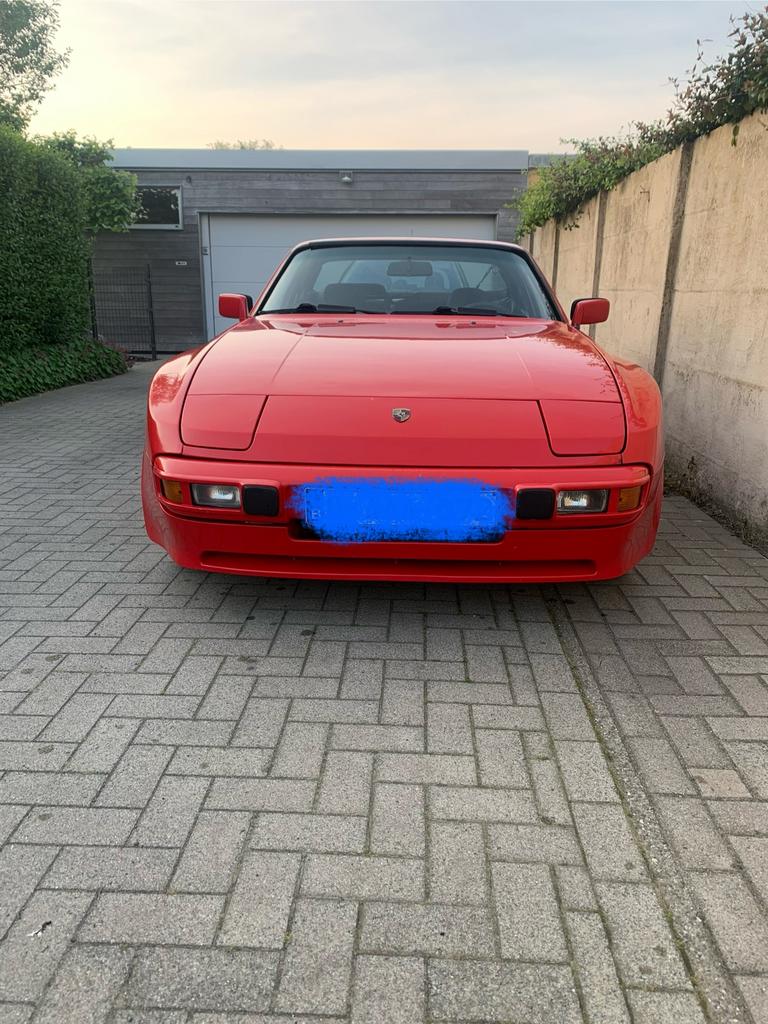 Porsche 944 automaat 1983, Auto's, 4 zetels, Achterwielaandrijving, Zwart, 4 cilinders