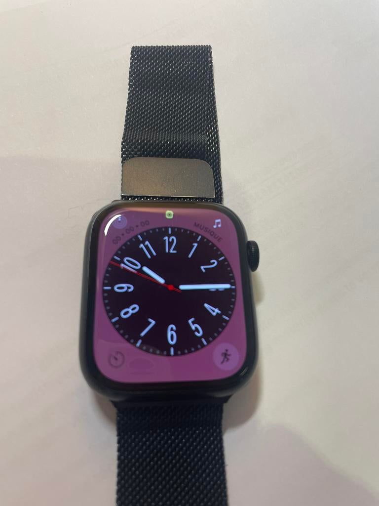 2x Apple watch S8 45mm GPS alu black, Enlèvement ou Envoi, État, Comme neuf