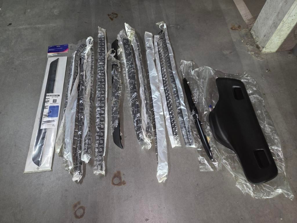 Lot de pièces Peugeot 206. Nouvel original., Enlèvement ou Envoi, Avant, Peugeot